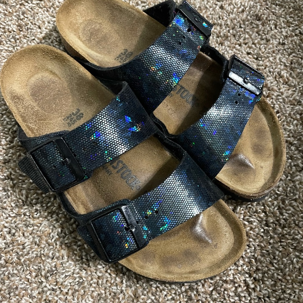 Double strap Birkenstock’s